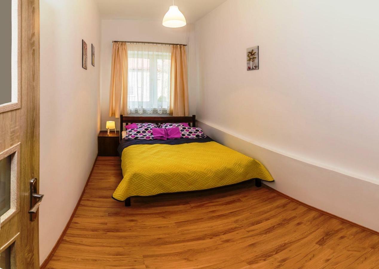 Apartament Jasminowy Apartment Kudowa Zdroj Luaran gambar